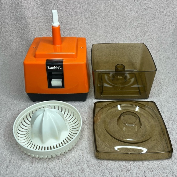 Vintage Sunkist Juice Extractor-Juicer-Battery Powered-Vtg-80s-Classic-Healthy - Picture 10 of 14